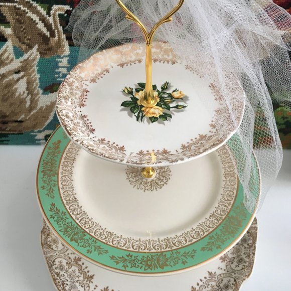 CUSTOM WEDDING PLATES - 2 OR 3 TIER CAKE PLATES ~ ELEGANT & MADE TO ORDER ~ - Picture 1 of 8
